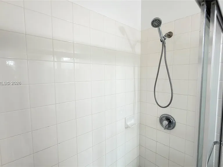3390 NE 13th Circle Dr #206-19 — Photo 53