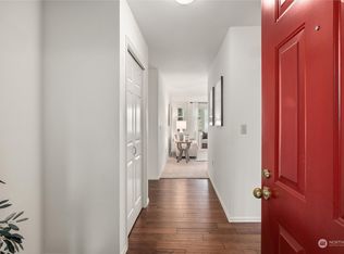 4055 223rd Pl SE #1025, Sammamish, WA 98029