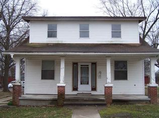 1614 E 7th St, Sedalia, MO 65301