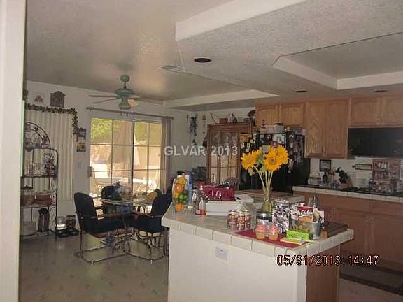 5th image of 6 Oak Hollow Ct