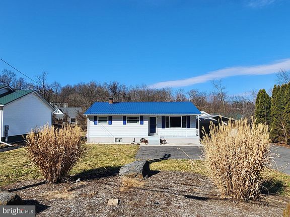 2nd image of 106 Painter Hollow Rd