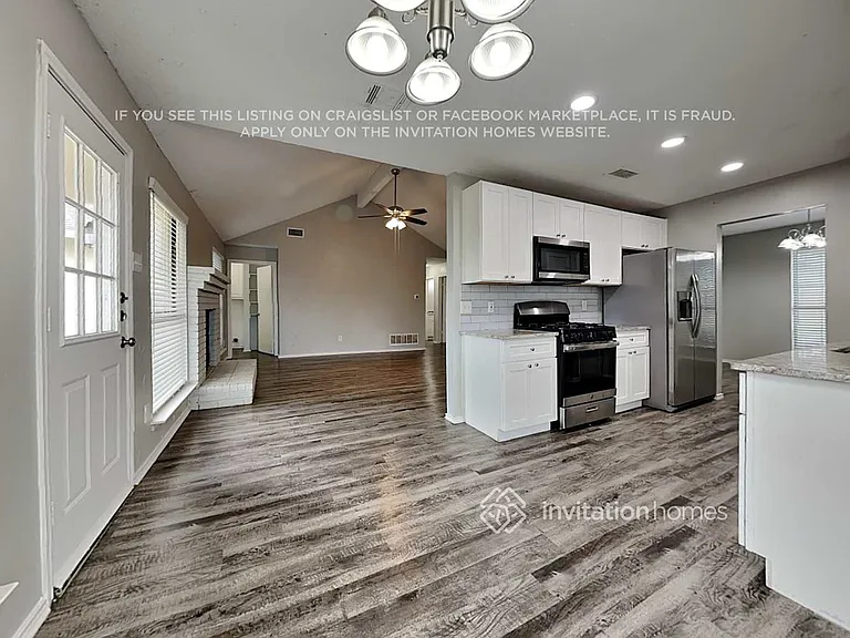 7001 Seascape Dr — Photo 5