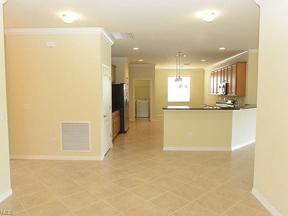 5th image of 21425 Bella Terra Blvd