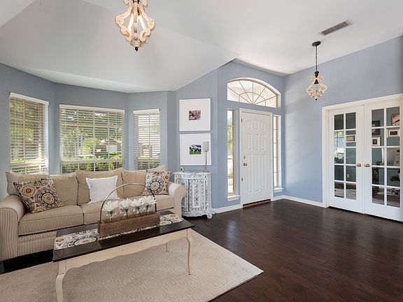EntryWay.jpg