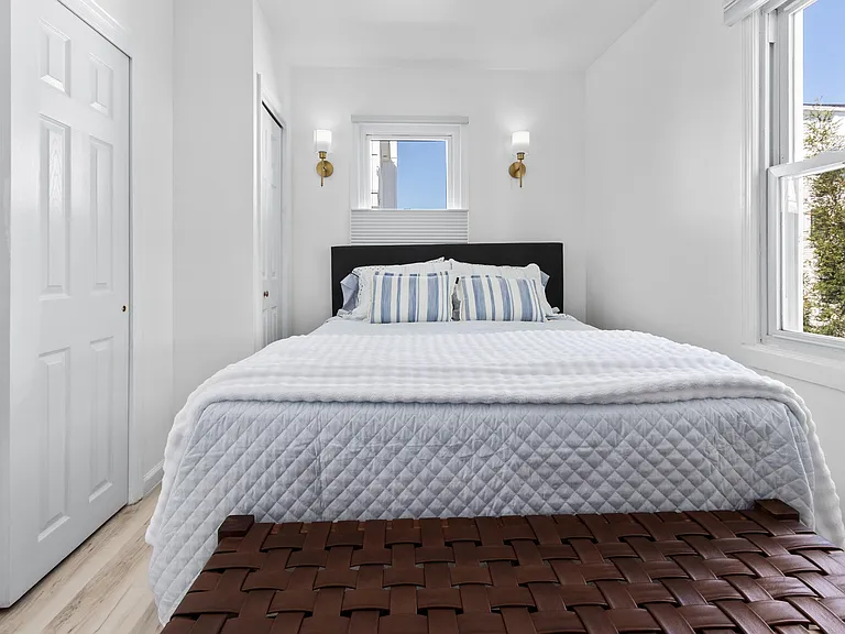 14 N Adams Ave — Photo 34