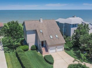 601 Quintana Roo Pl, Seabrook, TX 77586