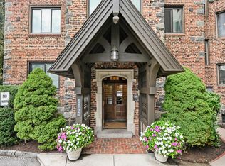 47 Lafayette Pl APT 4J, Greenwich, CT