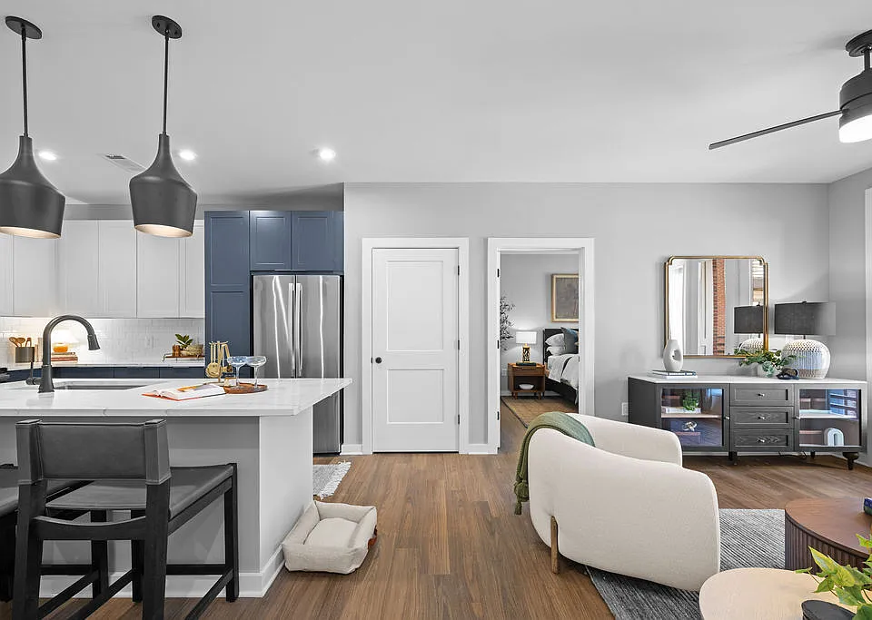 The Rowe at Commonwealth apartments community photo