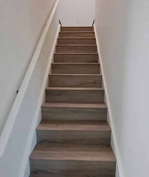 132 Hyannis Ct — Photo 15