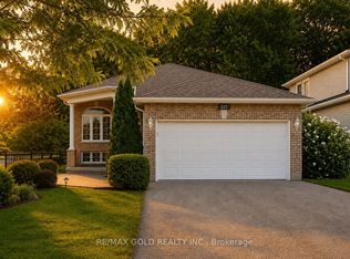 117 Wawinet St, Midland, ON L4R5A9