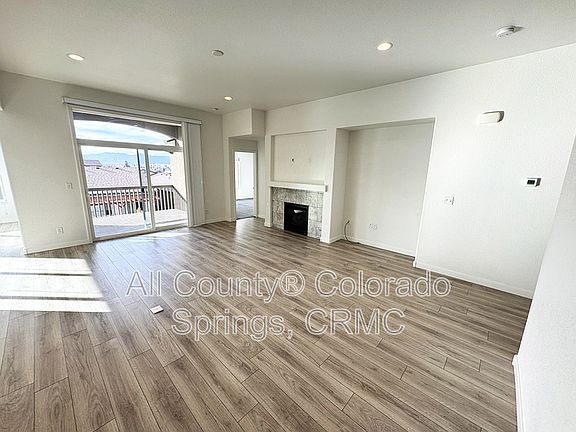 3rd image of 8084 Gilpin Peak Dr