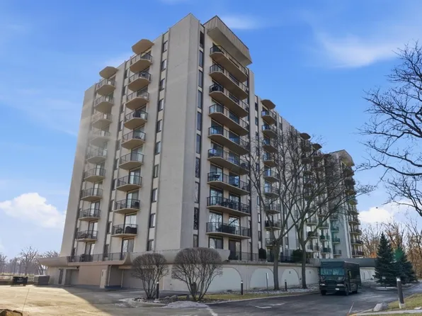 190 S Wood Dale Rd APT 208, Wood Dale, IL 60191