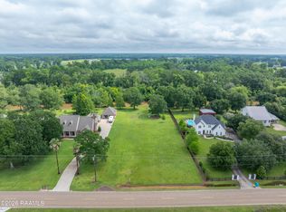 2075 Main Hwy, Arnaudville, LA 70512