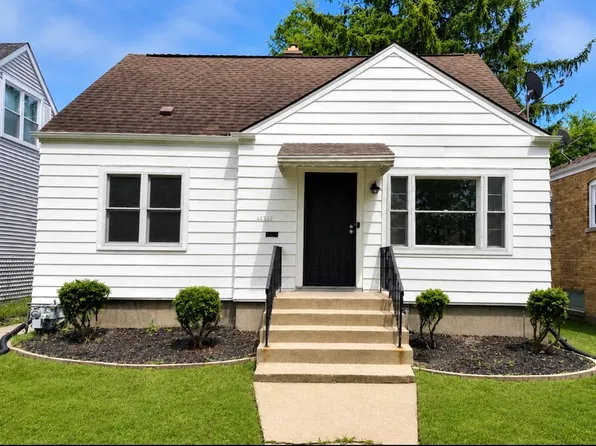 14337 Parnell Ave, Harvey, IL 60426