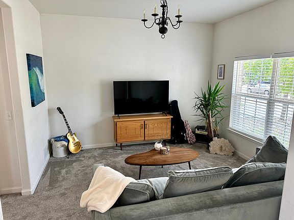 2nd image of 4516 Bella Vista Dr