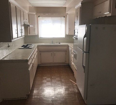 4th image of 17401 El Molino St
