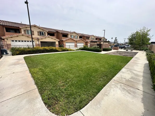 16397 Valencia Ave Unit 2, Fontana, CA 92335