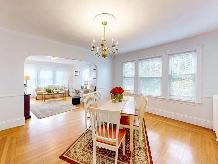 31 Blodgett Ave — Photo 13