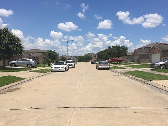 4th image of 1954 Eastmont Ln