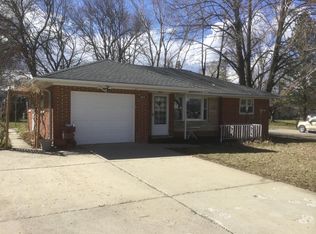 1010 Getty St S, Sauk Centre, MN 56378