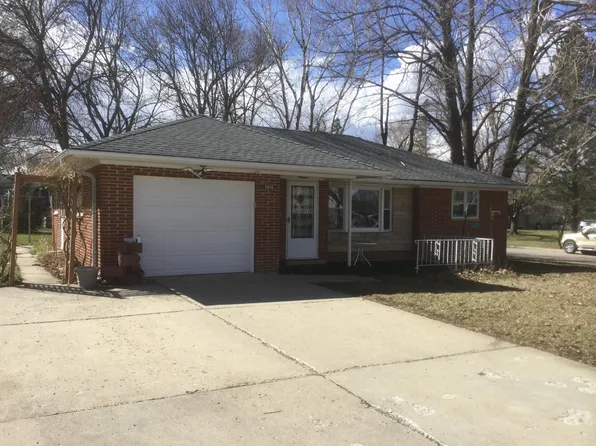 1010 Getty St S, Sauk Centre, MN 56378