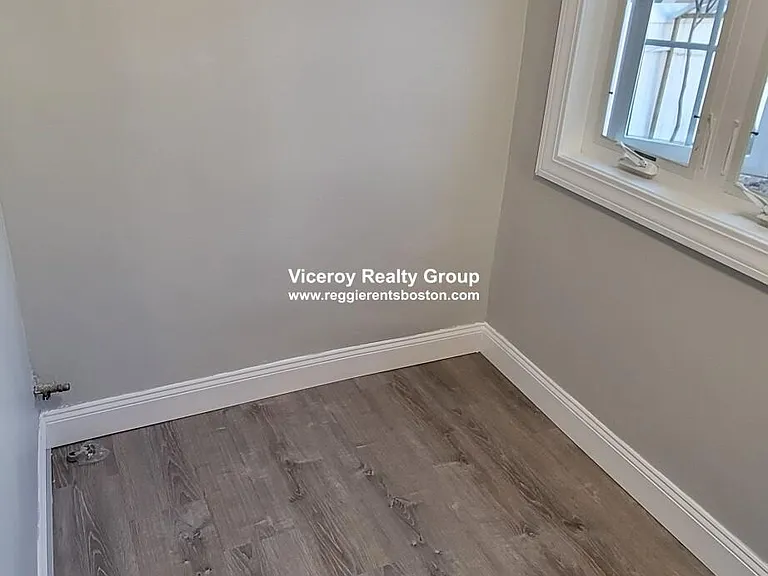 23 Ward St #1 — Photo 11