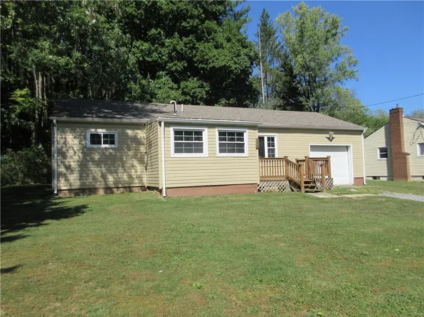 1074 Joffre Street Ext, Ellwood City, PA 16117