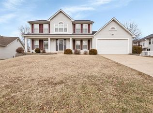 3659 Summit Dr, Saint Charles, MO 63303