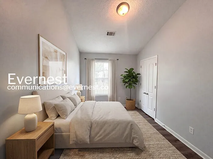 8648 Thomas Ln — Photo 12