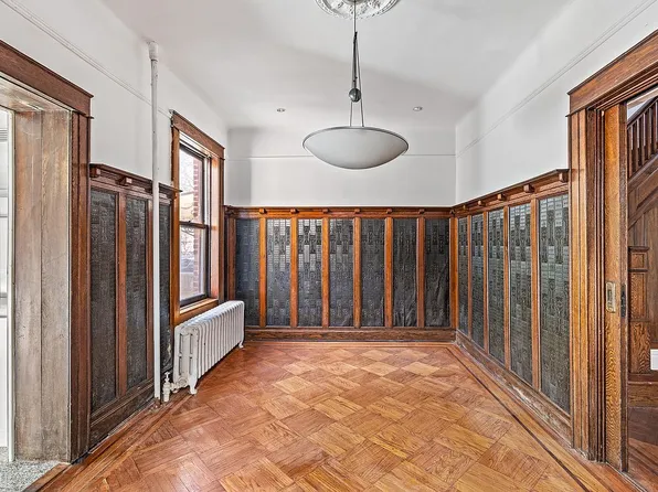 555 16th St #Townhouse, Brooklyn, NY 11215