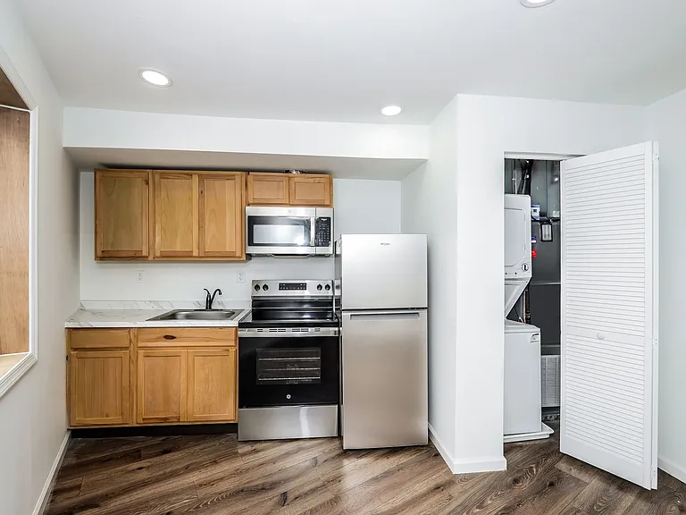 4016 Livingston Rd SE — Photo 40