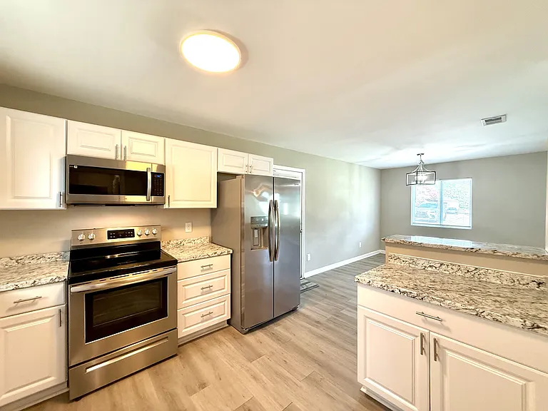 2618 Mashburn Rd — Photo 12