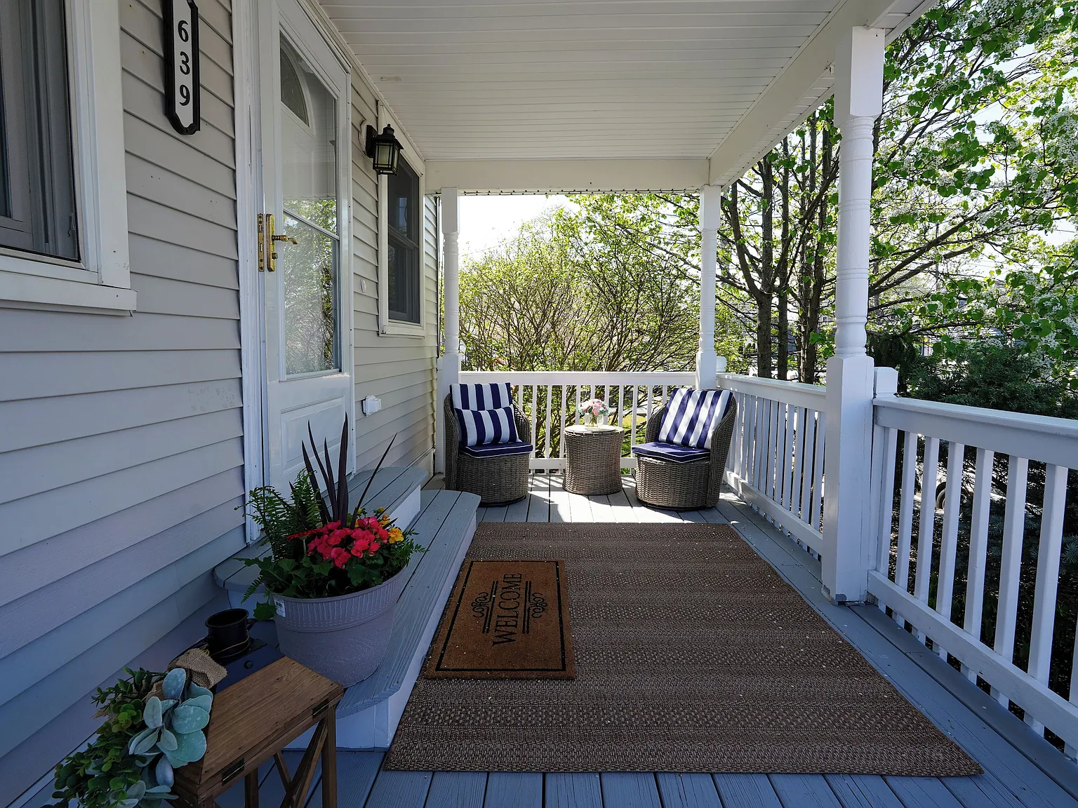 639 Redmond Ave — Photo 2
