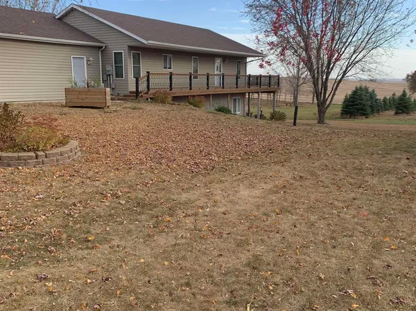 409 Kringen Ave, Baltic, SD 57003
