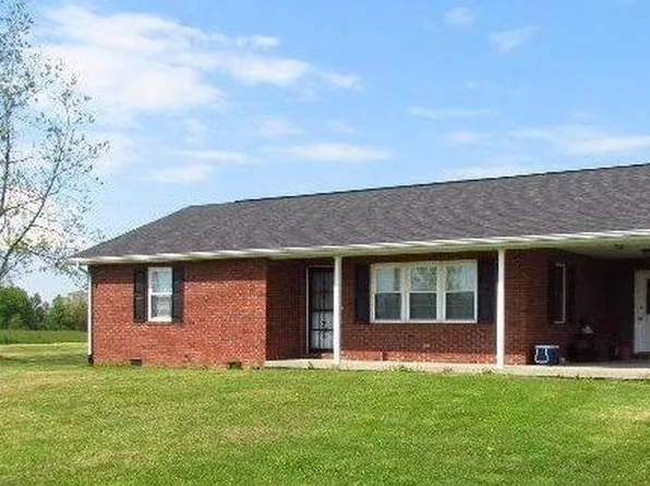 1816 W Highway 1376, East Bernstadt, KY 40729