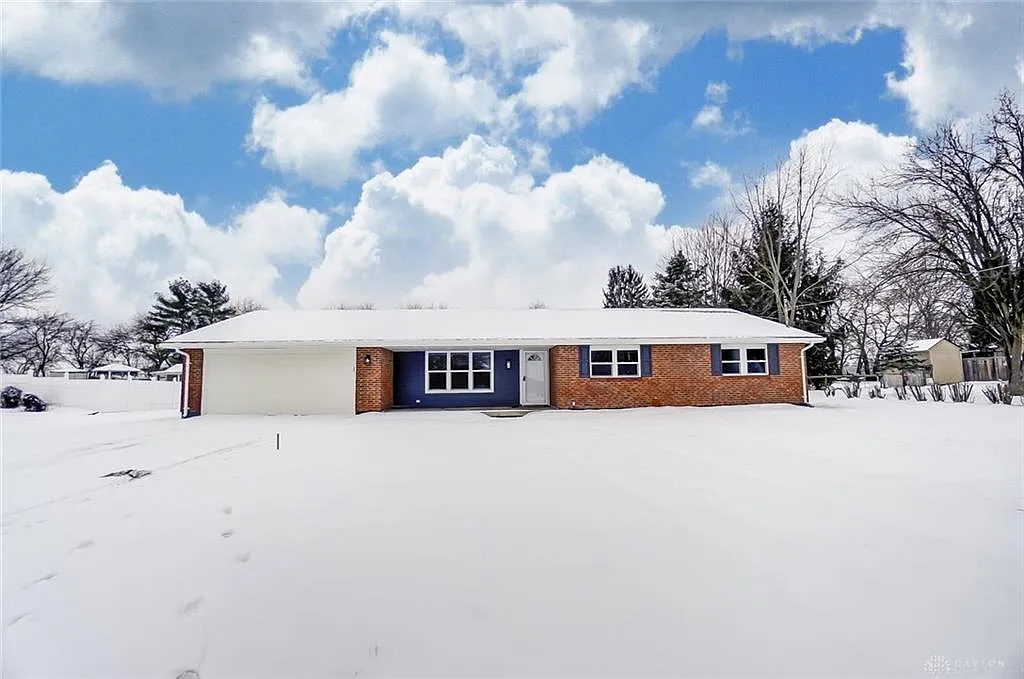 3825 Randee Ln photo 1