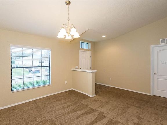 3rd image of 573 Majestic Gardens Blvd
