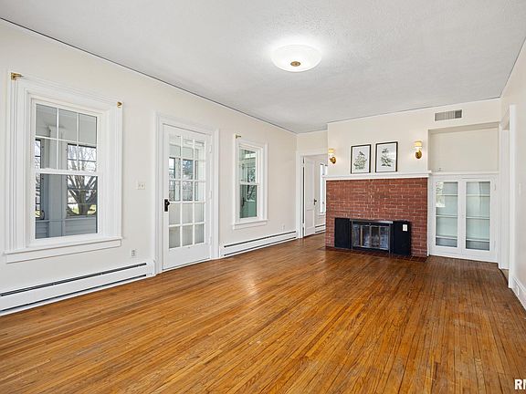 5th image of 1201 Old Indiantown Rd