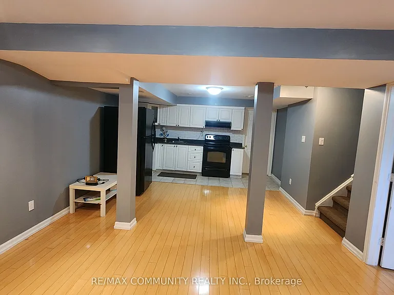 51 Hummingbird Dr — Photo 6