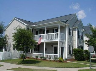 95 Creekside Dr, Summerville, SC 29485