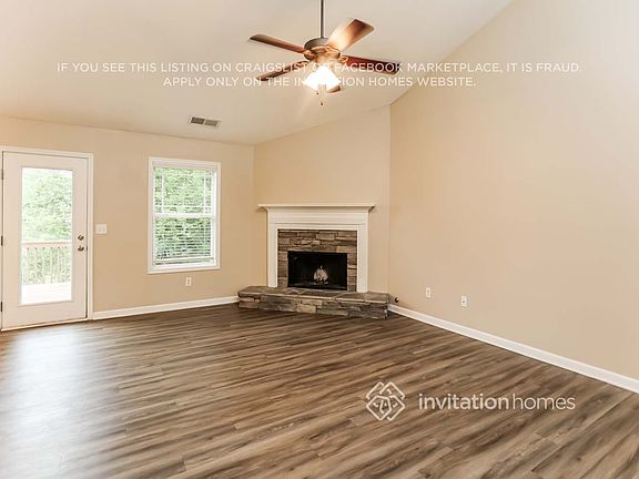 4th image of 3654 Devon Park Ln NW