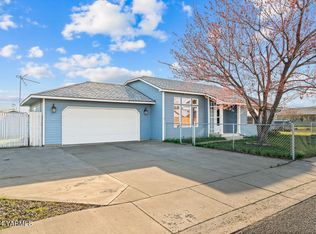 1307 Spokane St, Yakima, WA 98902