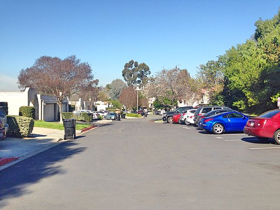 5th image of 6695 Reservoir Ln