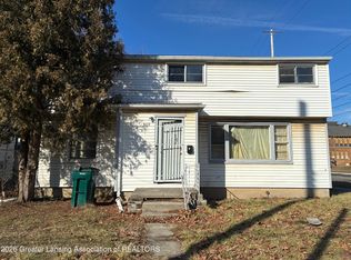 902 W Shiawassee St, Lansing, MI