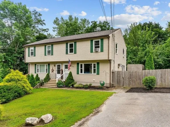 7-7 Ascension St #A, Blackstone, MA 01504