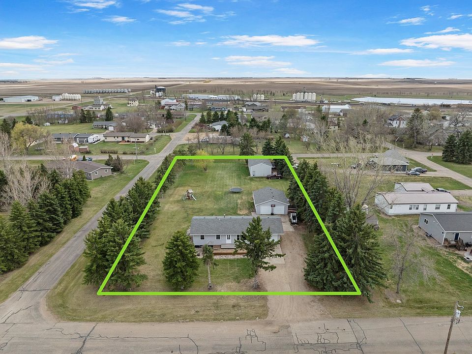 1st image of 316 3rd Ave NE