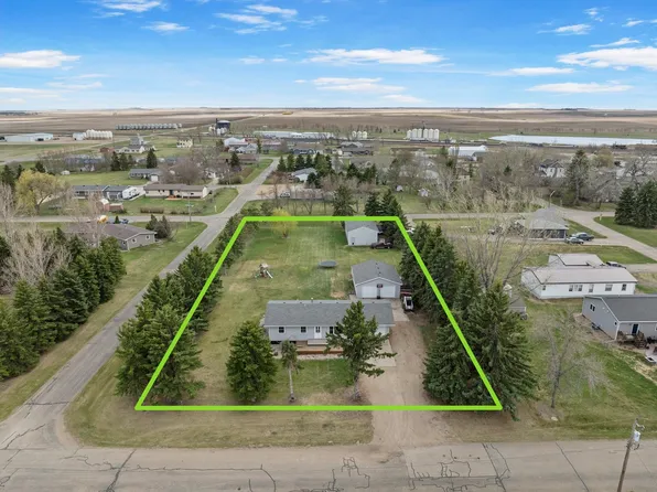 316 3rd Ave NE, Berthold, ND 58718