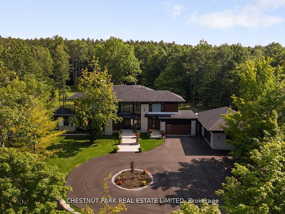 1st image of 547 Old Stouffville Rd