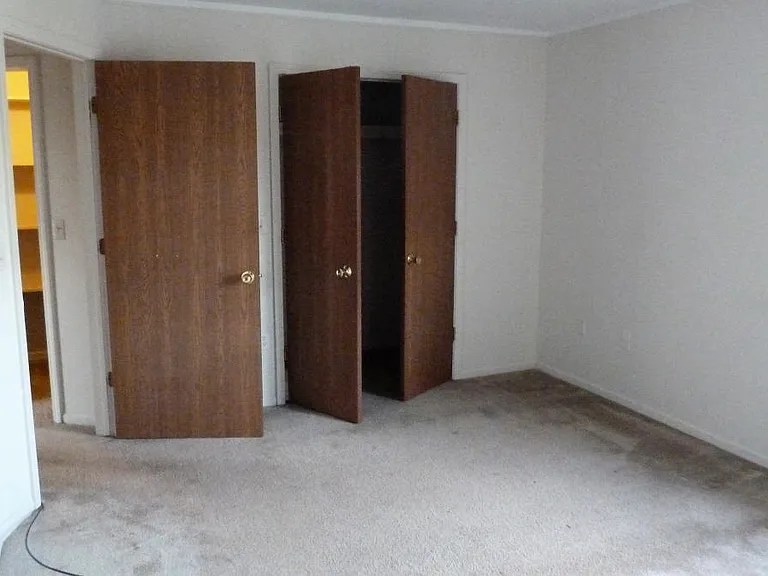 ONE OF THE BDRM
