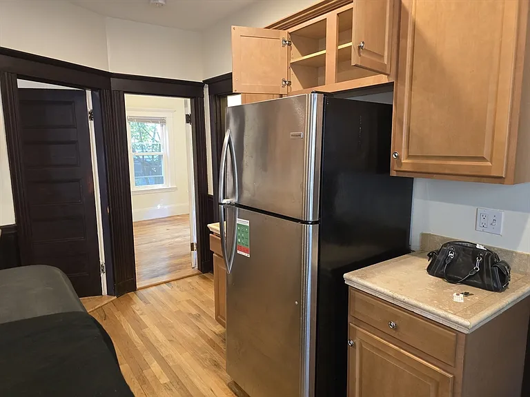 33 Tower St #1 — Photo 16